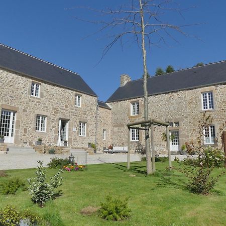La Vallee Joly Le Vast Bagian luar foto